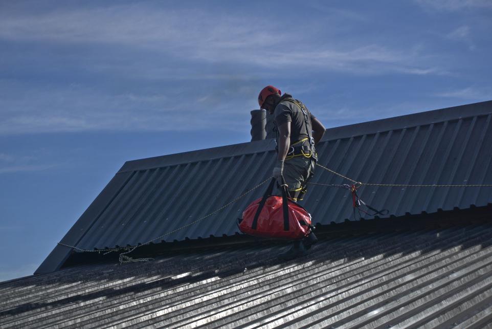 solar panel installation equipment